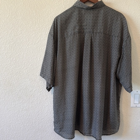 NWOT 100% Silk print short sleeve shirt, Silk Uomo by Nak, size XL - Picture 10 of 13